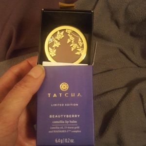 Tatcha Makeup - Tatcha beautyberry Camellia lip balm Tatcha Makeup - Tatcha beautyberry Camellia lip balm